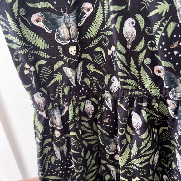 Retrolicious Sleeveless Black Butterfly Moth Owl Leaves Print Dress 1X - Picture 3 of 9